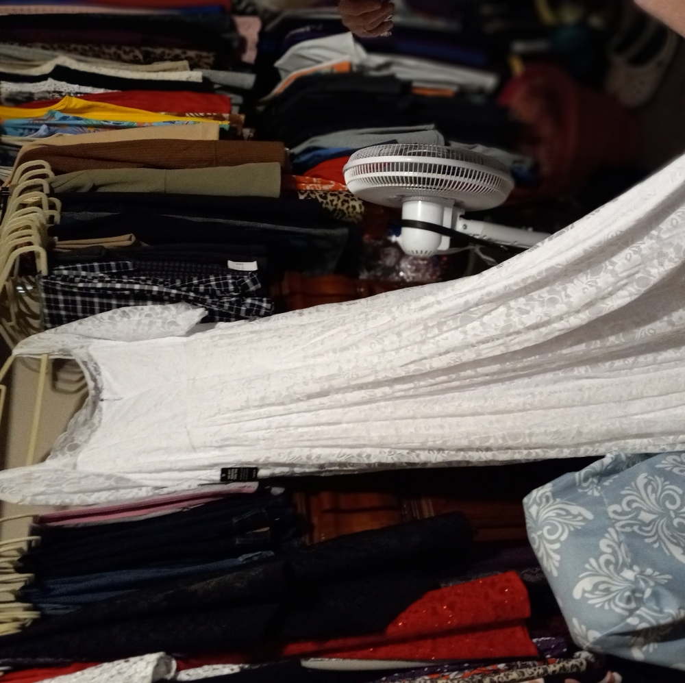 Torrid wedding/formal dress. Plus size white/ivory.  Size 28